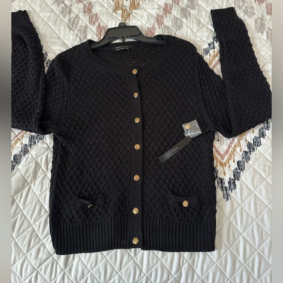 BCBGMaxAzria Crew Neck Long Sleeve Button Front Cardigan with Gold Accents. Sz L - Picture 2 of 12